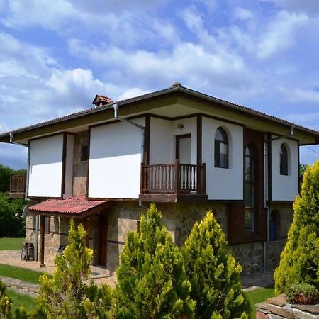 Sichanova Guest House Bruchkovtsi Luaran gambar