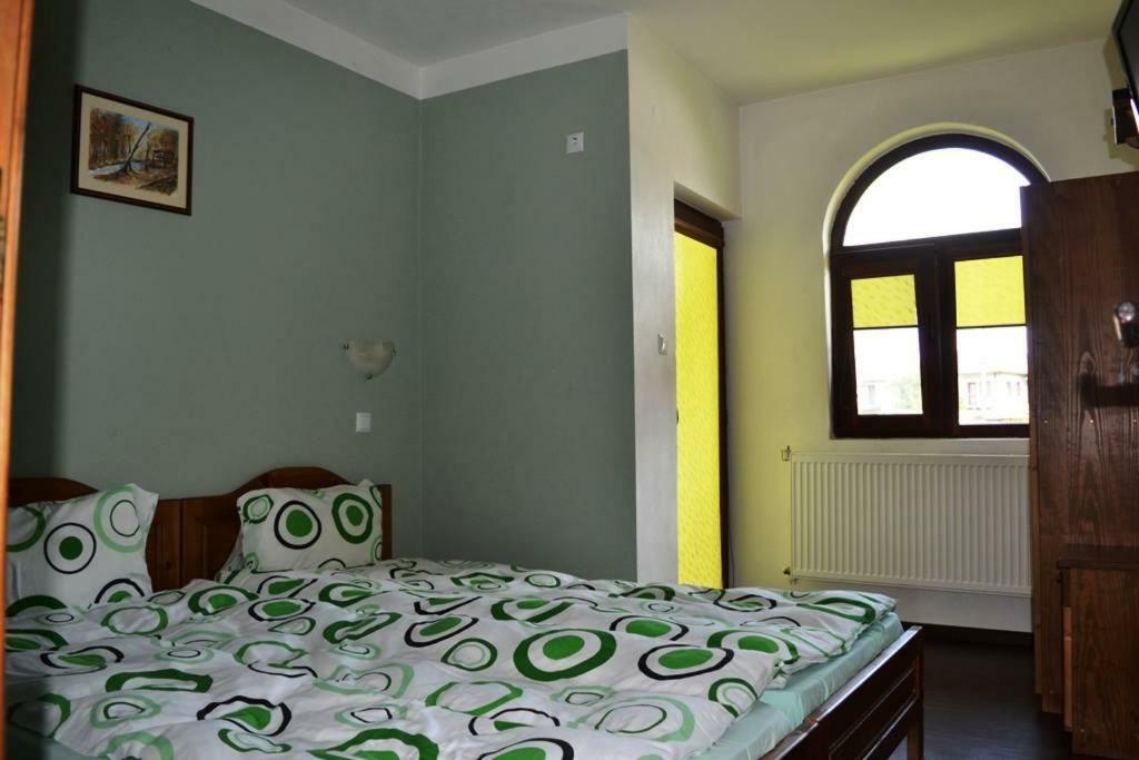 Sichanova Guest House Bruchkovtsi Luaran gambar