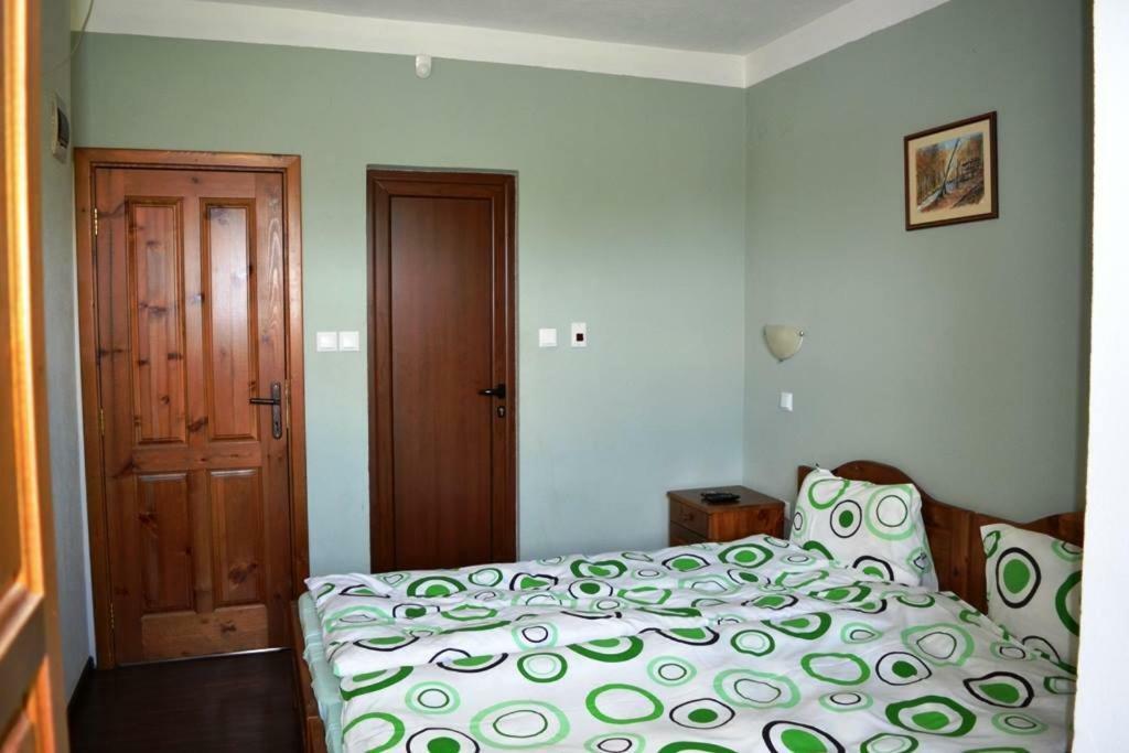 Sichanova Guest House Bruchkovtsi Luaran gambar