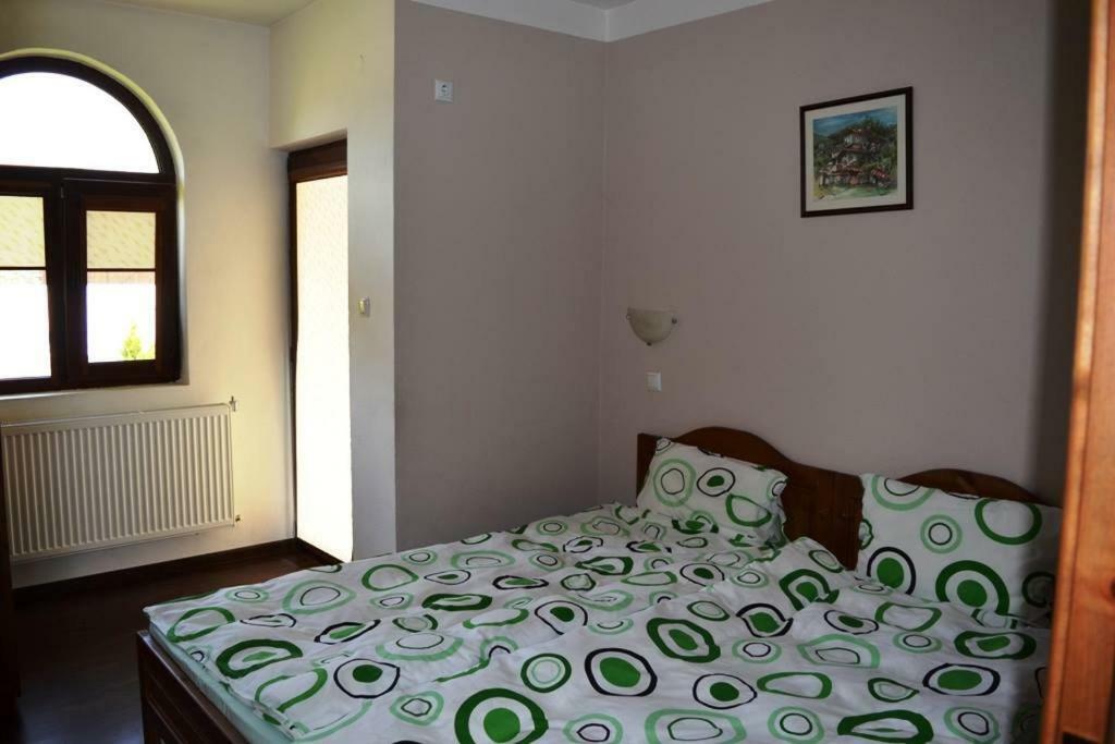 Sichanova Guest House Bruchkovtsi Luaran gambar