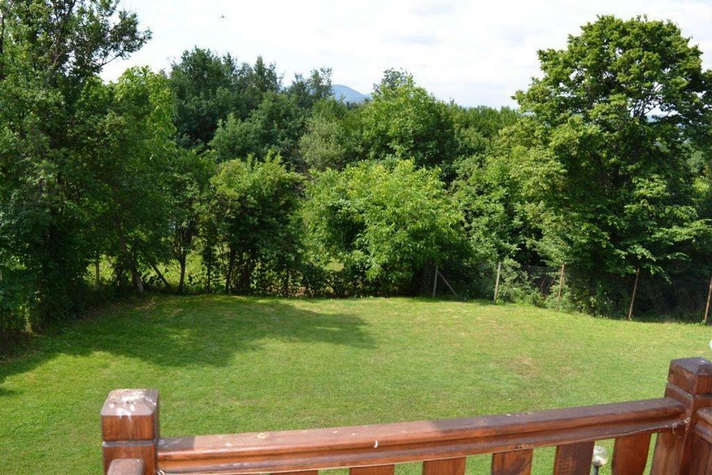 Sichanova Guest House Bruchkovtsi Luaran gambar